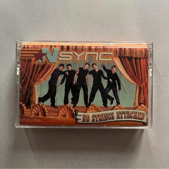 NSYNC No Strings Attached Cassette Tape - Picture 1 of 3